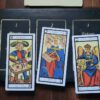 Mesa de lectura de cartas del tarot