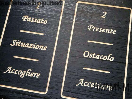 Mesa de lectura de cartas del tarot